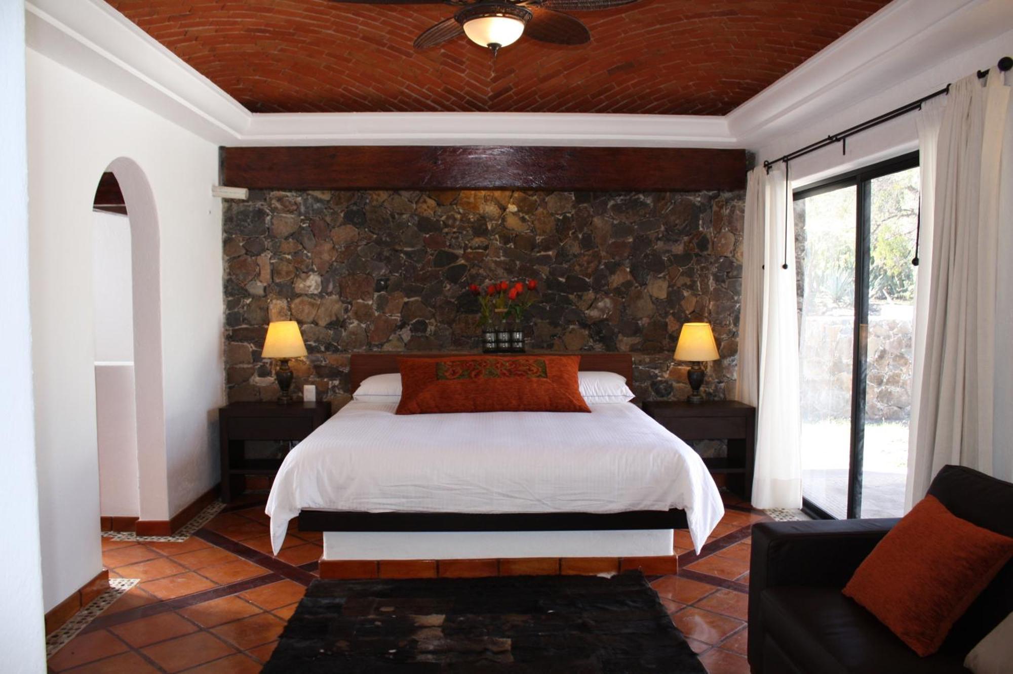 Hotel Villa Mexicana Golf&Equestrian Resort El Pueblito  Esterno foto