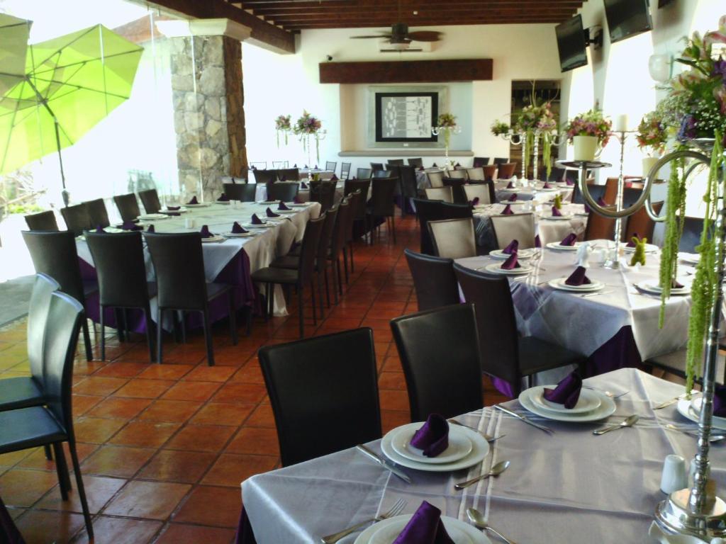 Hotel Villa Mexicana Golf&Equestrian Resort El Pueblito  Esterno foto